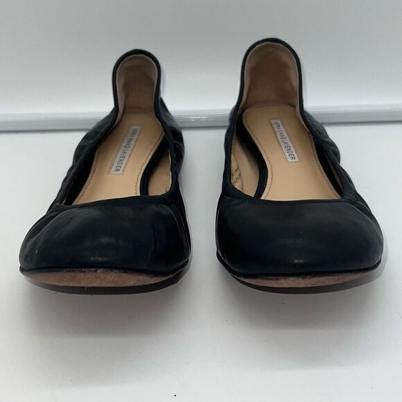 Vera Wang Lavender Ballet Flats in Black (No size — measurements in listing) - Picture 2 of 10